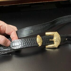 Vintage plus size 50” long x 1” wide Black Leather Belt with Gold Buckle